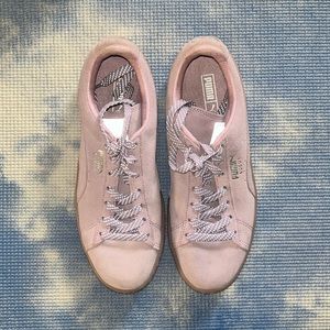 Pumas, size 9.5,, light purple
